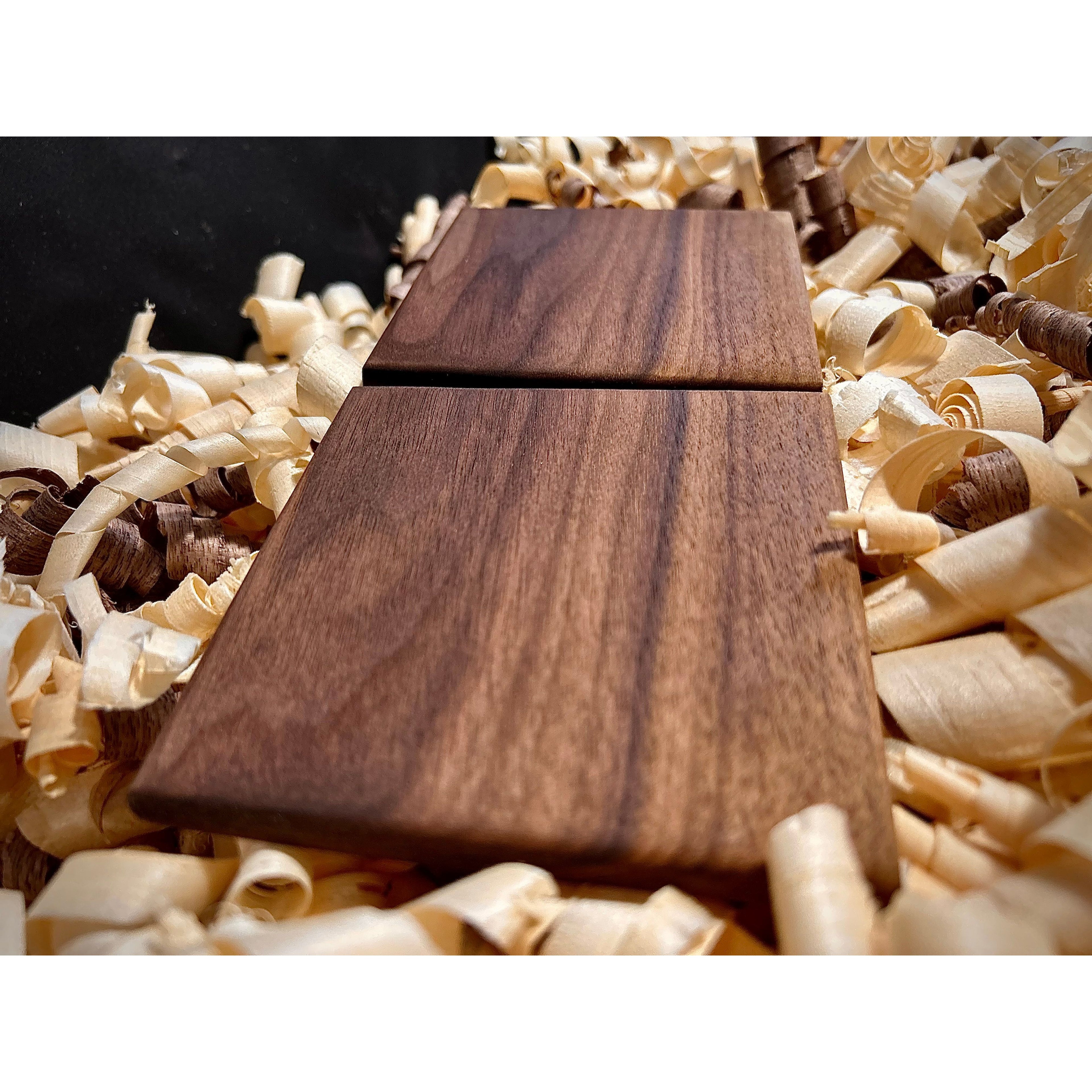 Walnut Coaster set