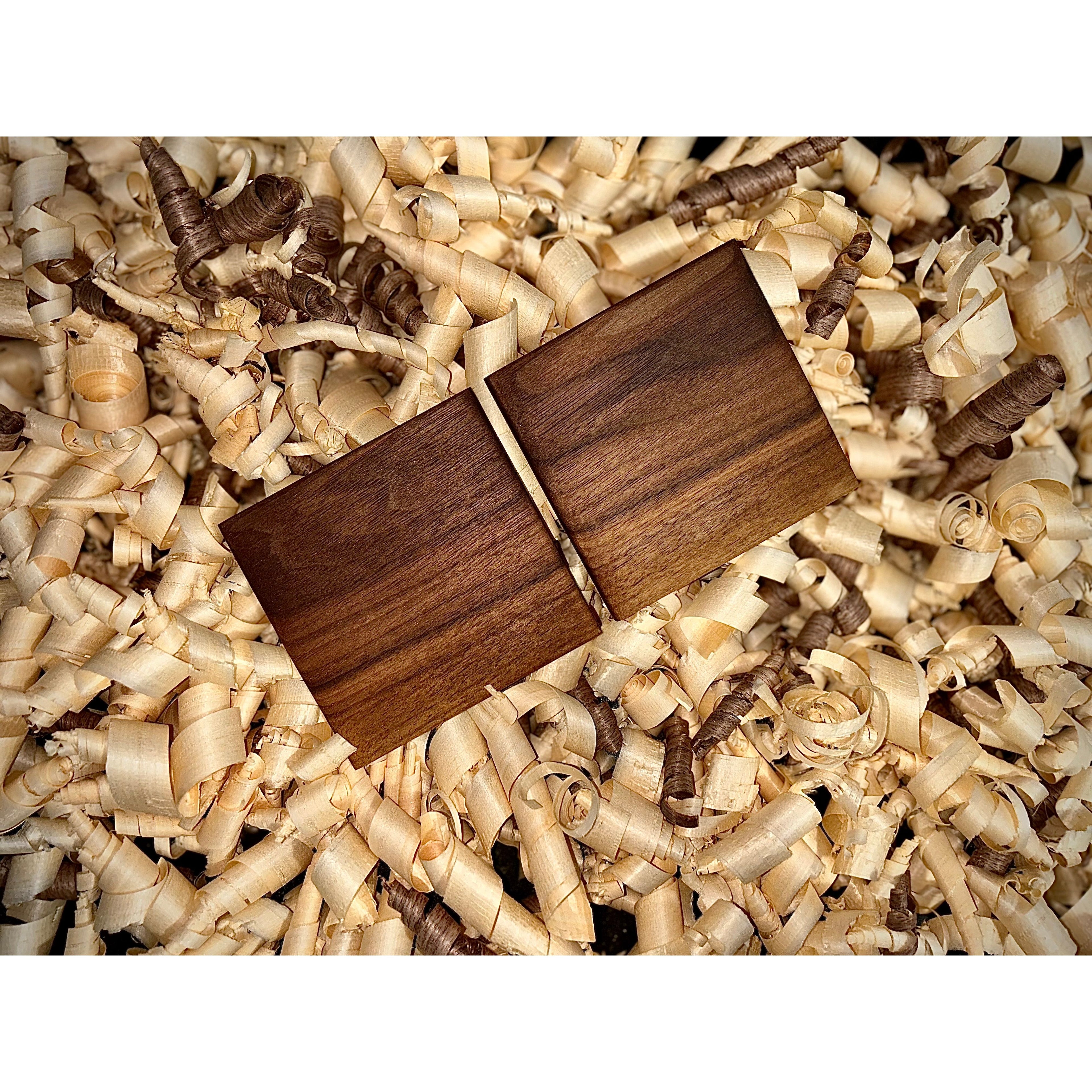 Walnut Coaster set